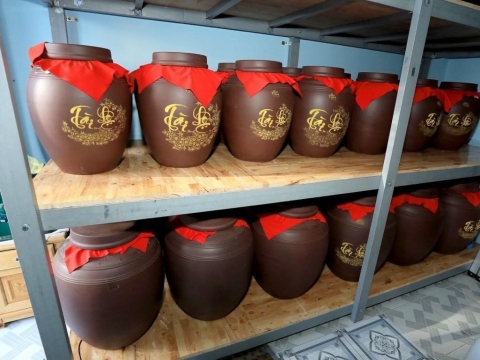 Rượu Thảo Dược Poker Tuấn - Rượu thảo dược gia truyền